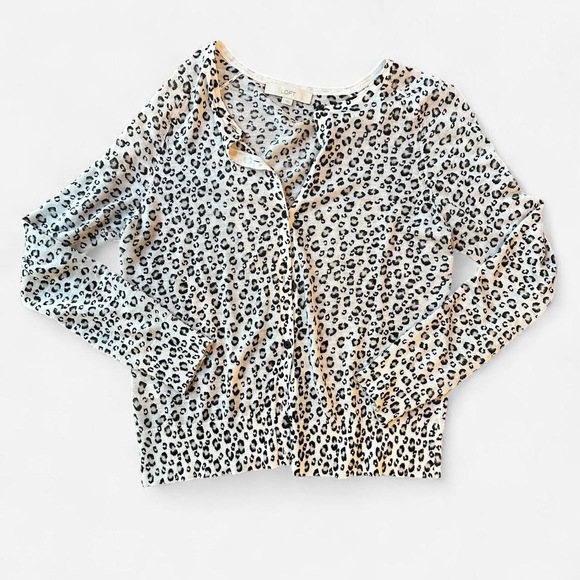 Ann Taylor Leopard long sleeve Cardigan medium - Picture 5 of 8